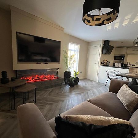 Loudoun Mains Luxury Lodges Newmilns المظهر الخارجي الصورة